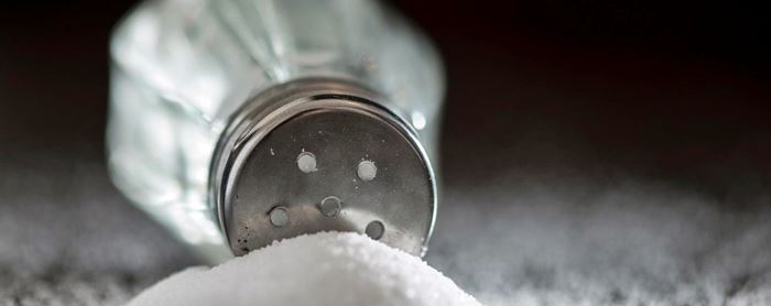 La sal es ideal para limpiar el horno de su casa